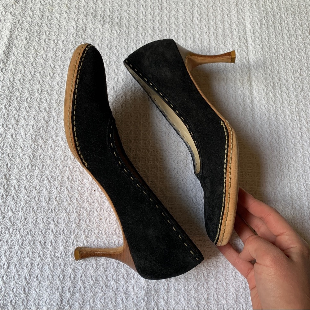 Henry Cuir pour Barney’s New York Suede Pumps